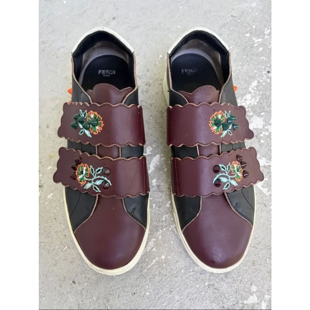 Fendi scalloped floral embroidery leather sneakers